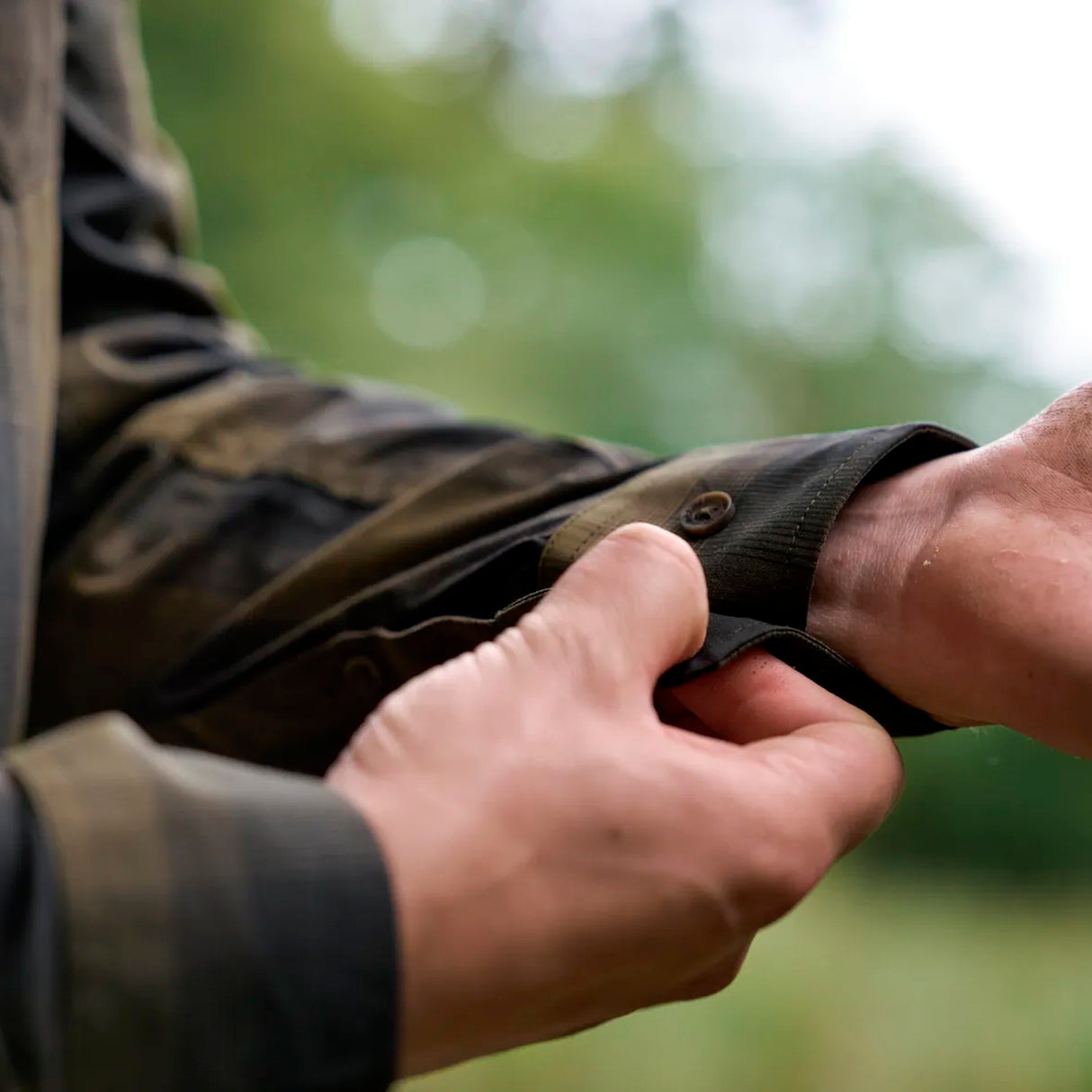 Härkila - Akkan skjorte // Willow green/Shadow brown fra Härkila - billede nr. 3 hos GrejFreak.dk