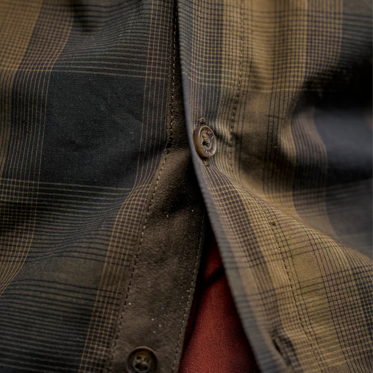 Härkila - Akkan skjorte // Willow green/Shadow brown fra Härkila - billede nr. 5 hos GrejFreak.dk