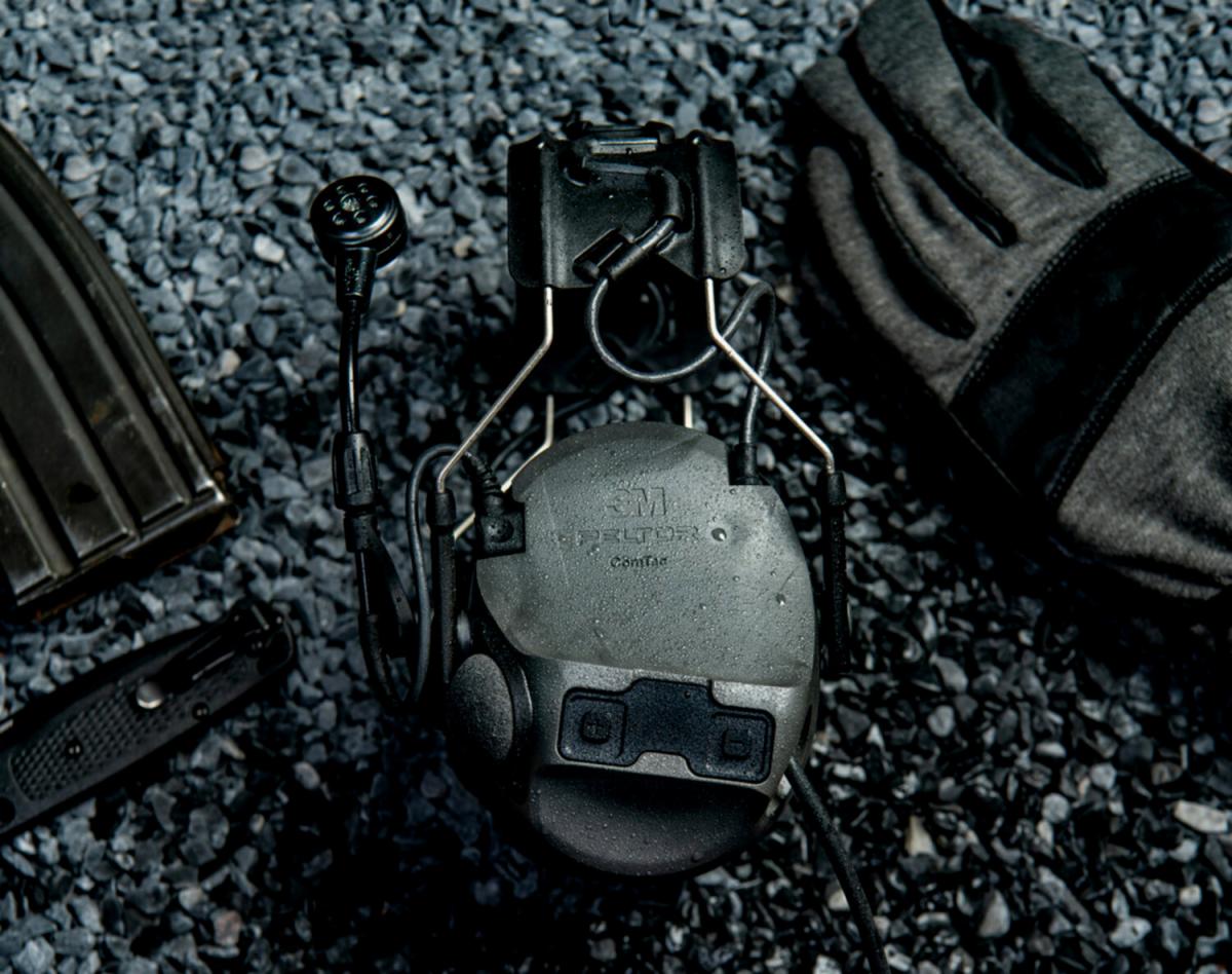 3M Peltor - ComTac VIII Høreværn NATO Wire Koksgrå 29 dB fra 3M Peltor - billede nr. 3 hos GrejFreak.dk