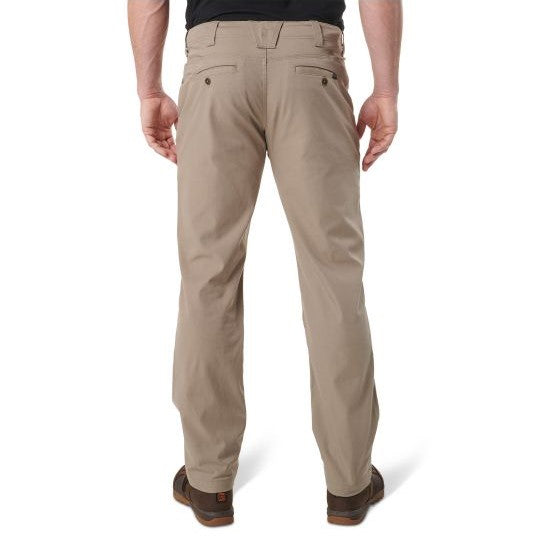 5.11 - Edge Chino Bukser - W28/L36 // Stone (070) fra 5.11 - billede nr. 3 hos GrejFreak.dk