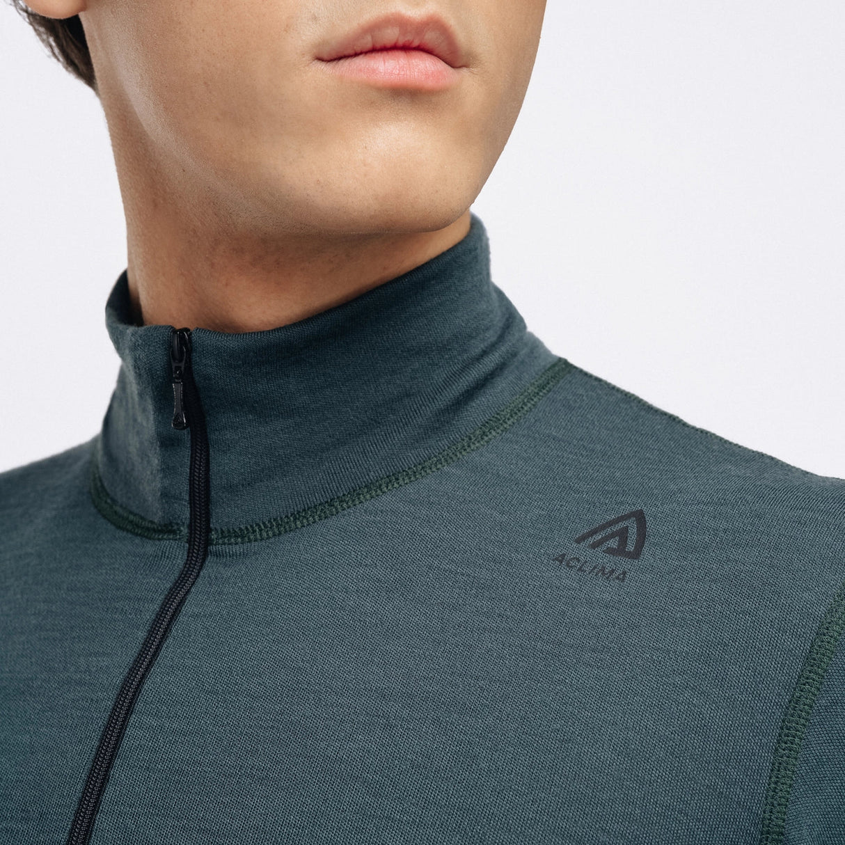 Aclima - WarmWool 200g Mock Neck Herre Uldtrøje // Green Gables fra Aclima - billede nr. 6 hos GrejFreak.dk