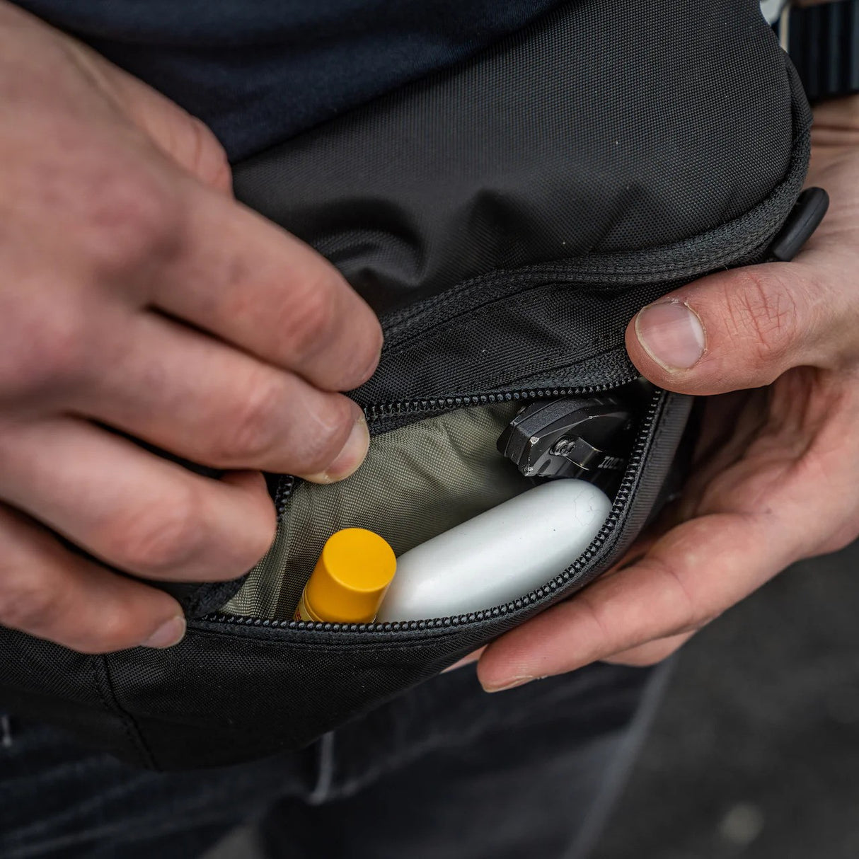 Eberlestock - Bando Bag Bæltetaske XL // Sort fra Eberlestock - billede nr. 5 hos GrejFreak.dk