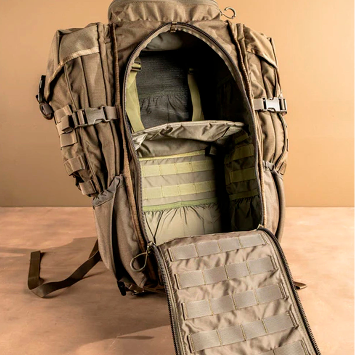 Eberlestock - Phantom Finskytte Rygsæk 44L // Military Green fra Eberlestock - billede nr. 4 hos GrejFreak.dk