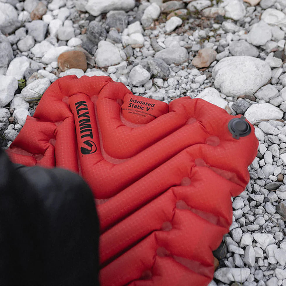 Klymit - Insulated Static V Liggeunderlag // Rød fra Klymit - billede nr. 4 hos GrejFreak.dk