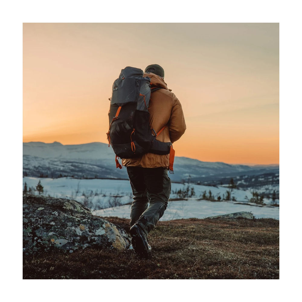 Lundhags - Padje Light Vandrerygsæk 60L // Grå fra Lundhags - billede nr. 2 hos GrejFreak.dk