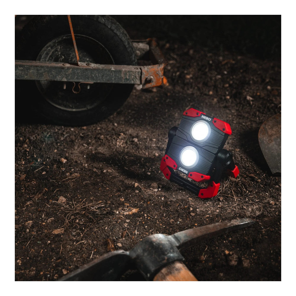 Nebo - OMNI 2000 Genopladelig Arbejdslampe 2000 Lumen fra NEBO - billede nr. 3 hos GrejFreak.dk