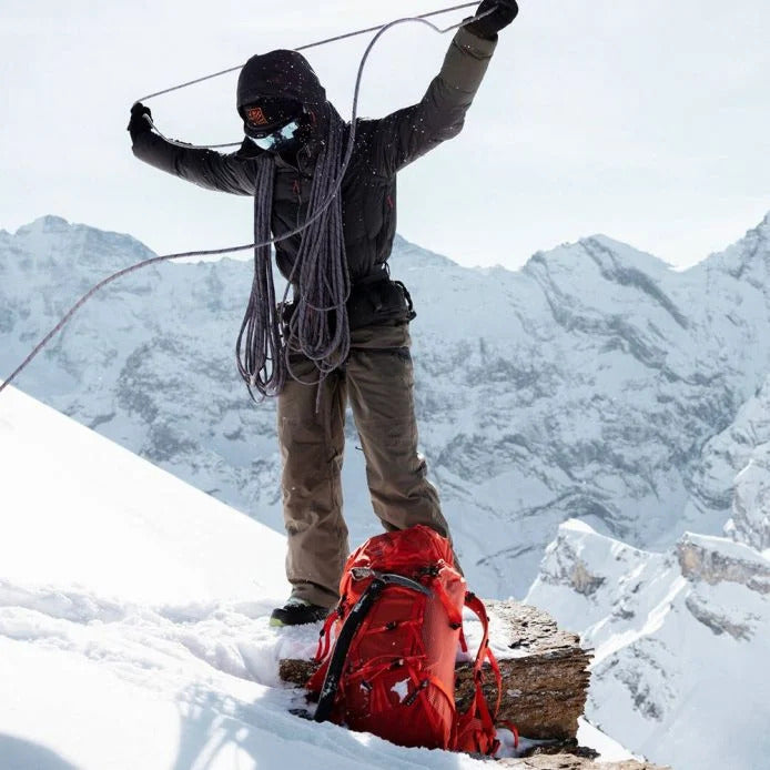 Osprey - Mutant 38L Herre Klatrerygsæk // Mars Orange fra Osprey - billede nr. 5 hos GrejFreak.dk