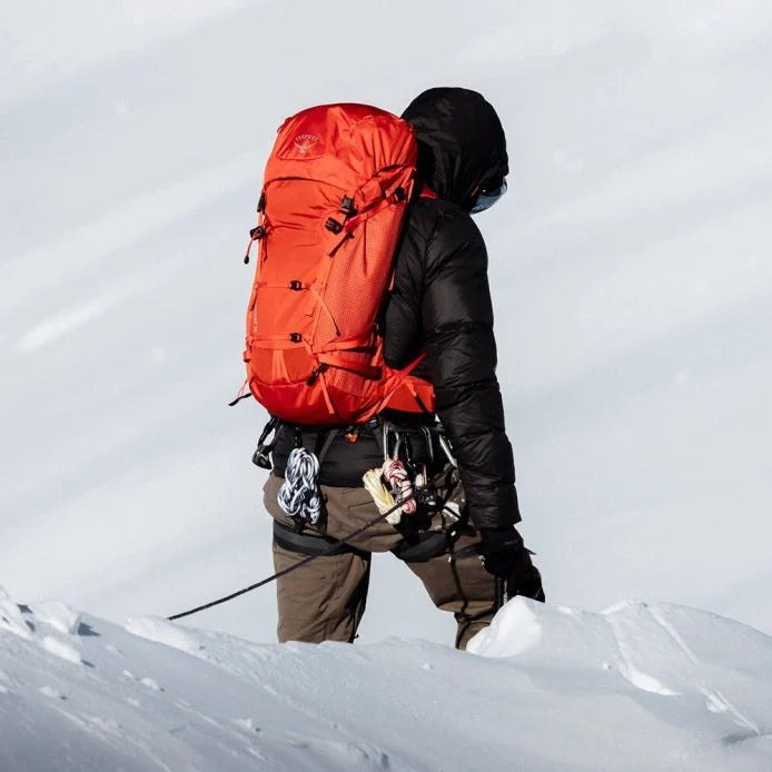 Osprey - Mutant 38L Herre Klatrerygsæk // Mars Orange fra Osprey - billede nr. 8 hos GrejFreak.dk