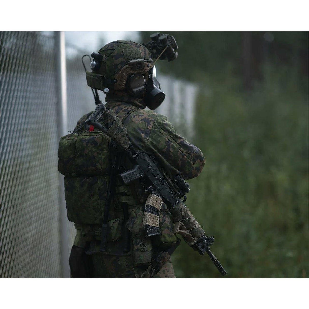 Savotta - High Cut Helmet Cover V1 // Multicam fra Savotta - billede nr. 3 hos GrejFreak.dk