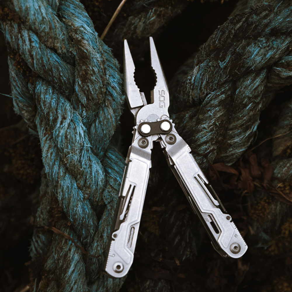 SOG Knives - PowerPint Multi-Tool // Stål fra SOG knives - billede nr. 9 hos GrejFreak.dk