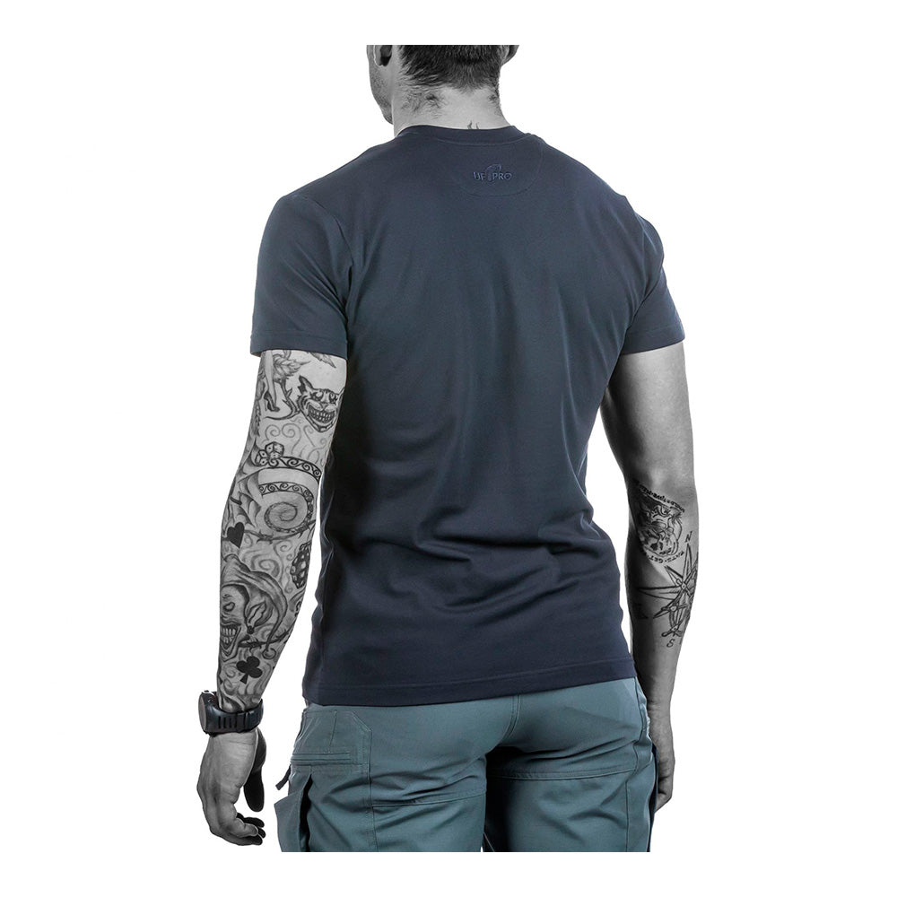 UF PRO - Urban Herre T-shirt Navy fra UF PRO - billede nr. 2 hos GrejFreak.dk