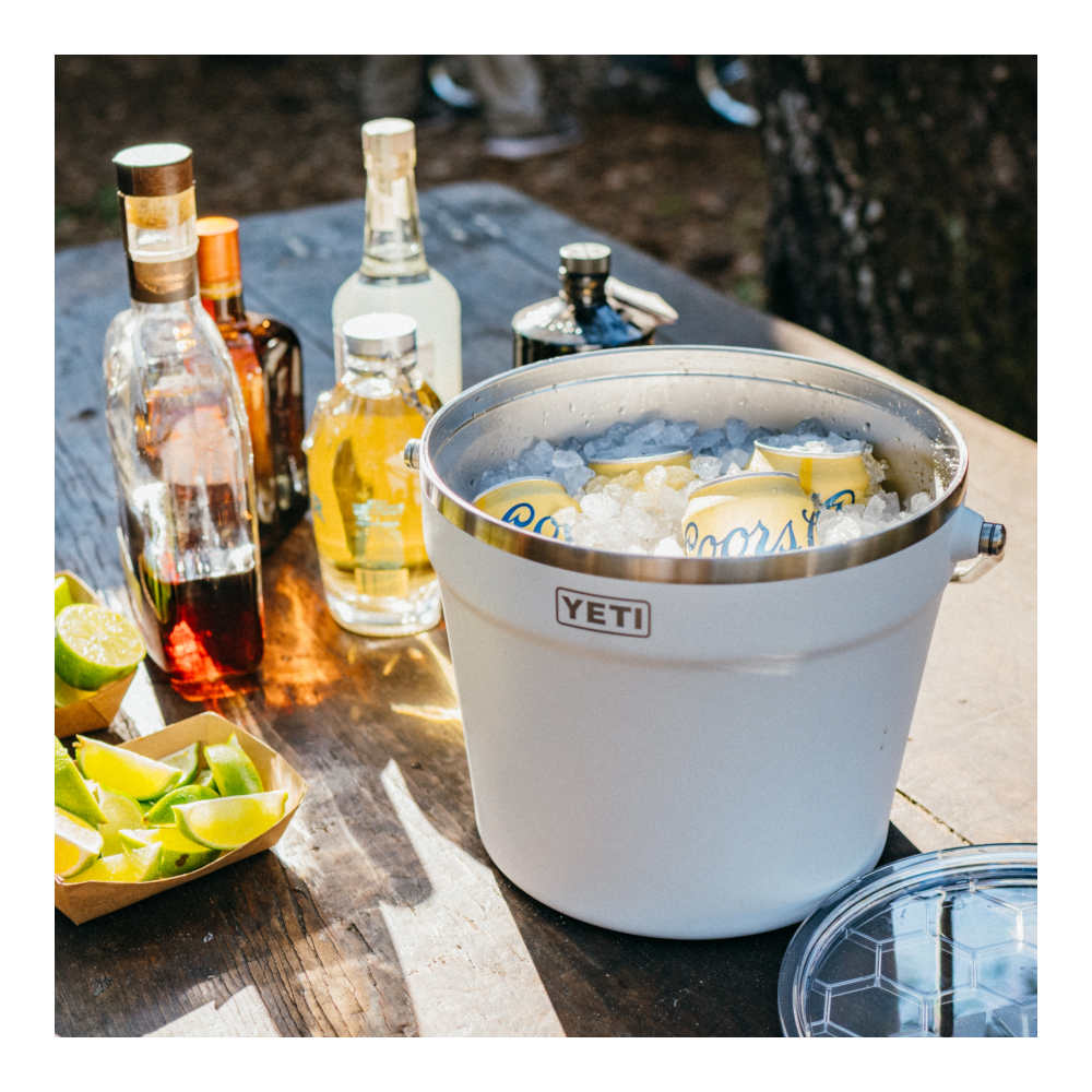 YETI - Beverage Bucket 7,6L Stainless Steel fra YETI - billede nr. 5 hos GrejFreak.dk