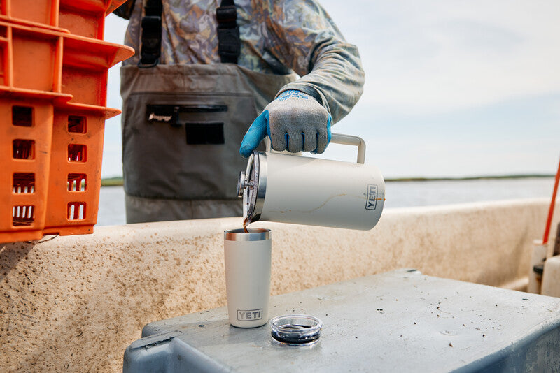 YETI - Rambler Tumbler 591 ml // Cape Taupe fra YETI - billede nr. 5 hos GrejFreak.dk