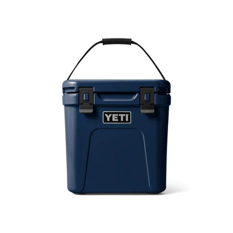 YETI - Roadie 24 Køleboks 2.0 // Navy fra YETI - billede nr. 2 hos GrejFreak.dk