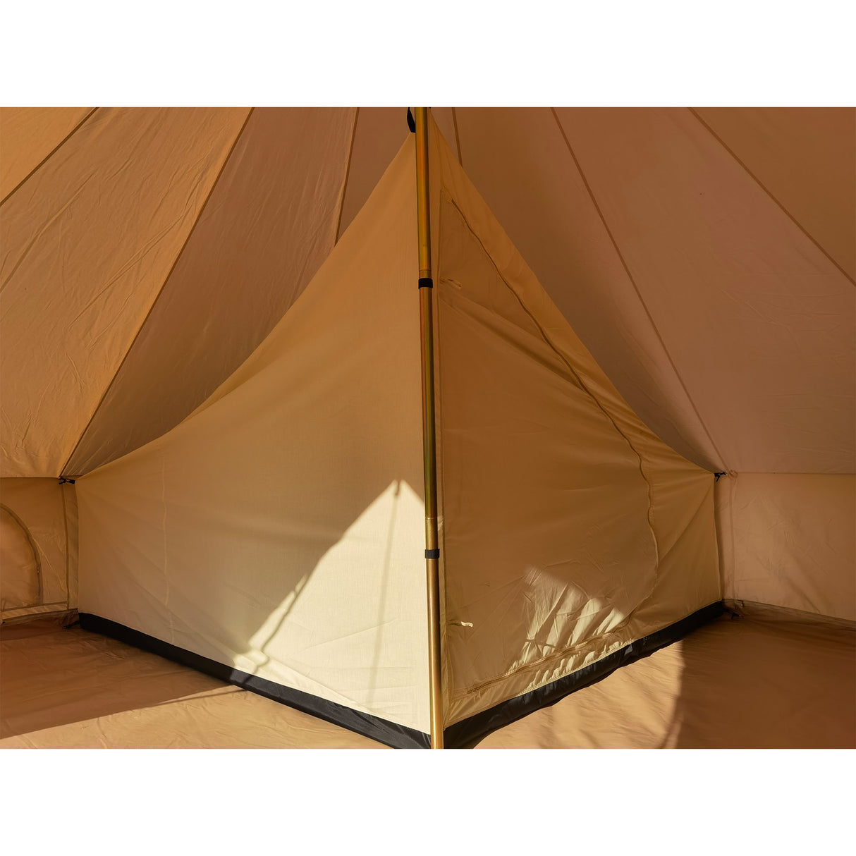 Sunny Hiker - 1/4 Kabine til Klokketelt Bomuld Large // Højre fra Sunny Hiker - billede nr. 1 hos GrejFreak.dk