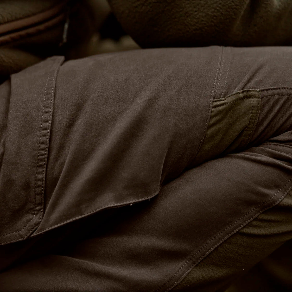 Härkila - Hill Bukser // Willow Green/Brown fra Härkila - billede nr. 6 hos GrejFreak.dk