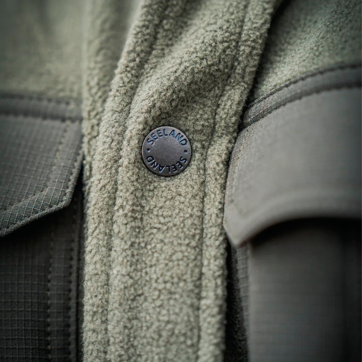 Seeland - Gust Fleece Skjorte // Grape Leaf fra Seeland - billede nr. 4 hos GrejFreak.dk