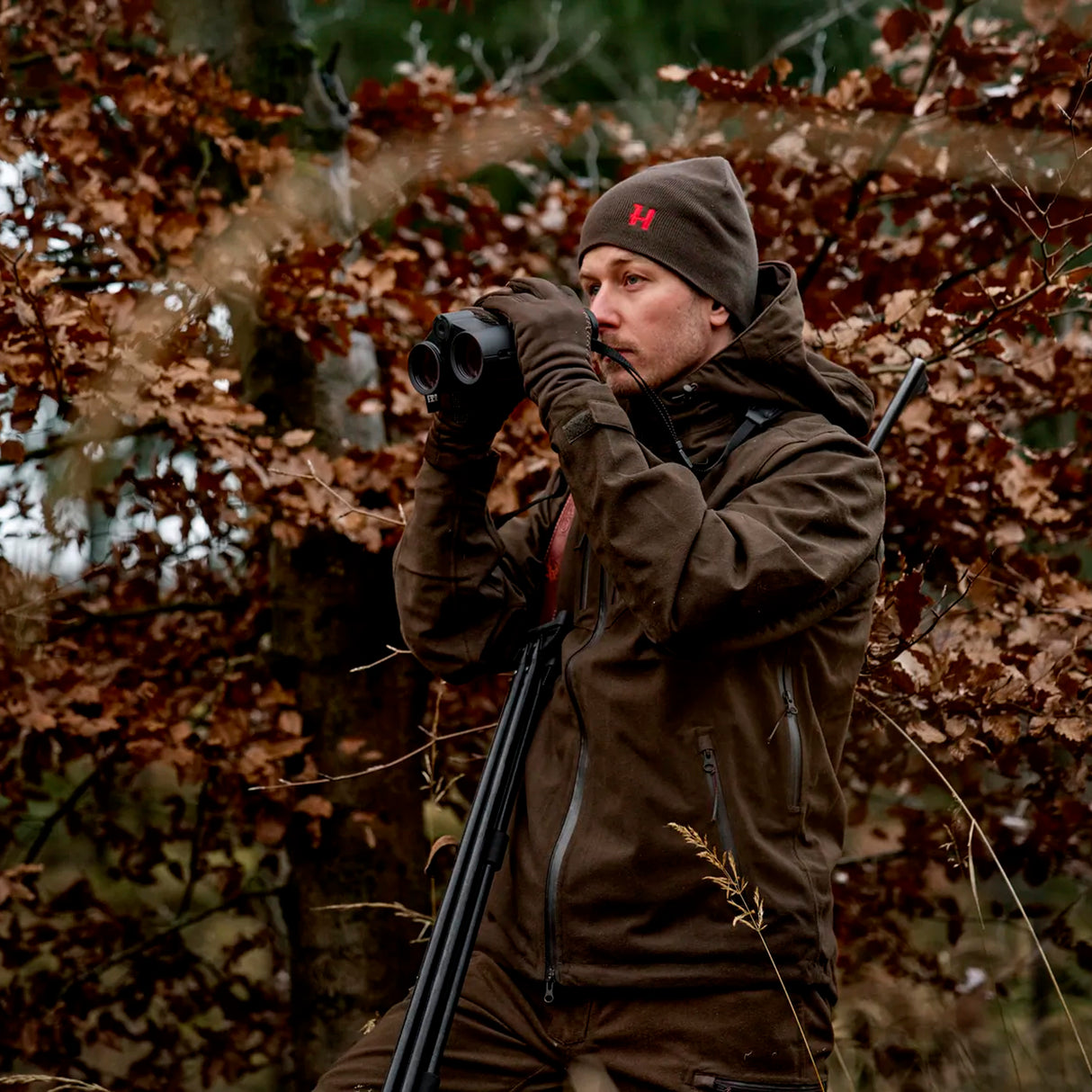 Härkila - Aspire Reversible Hue // Shadow Brown/Red fra Härkila - billede nr. 6 hos GrejFreak.dk