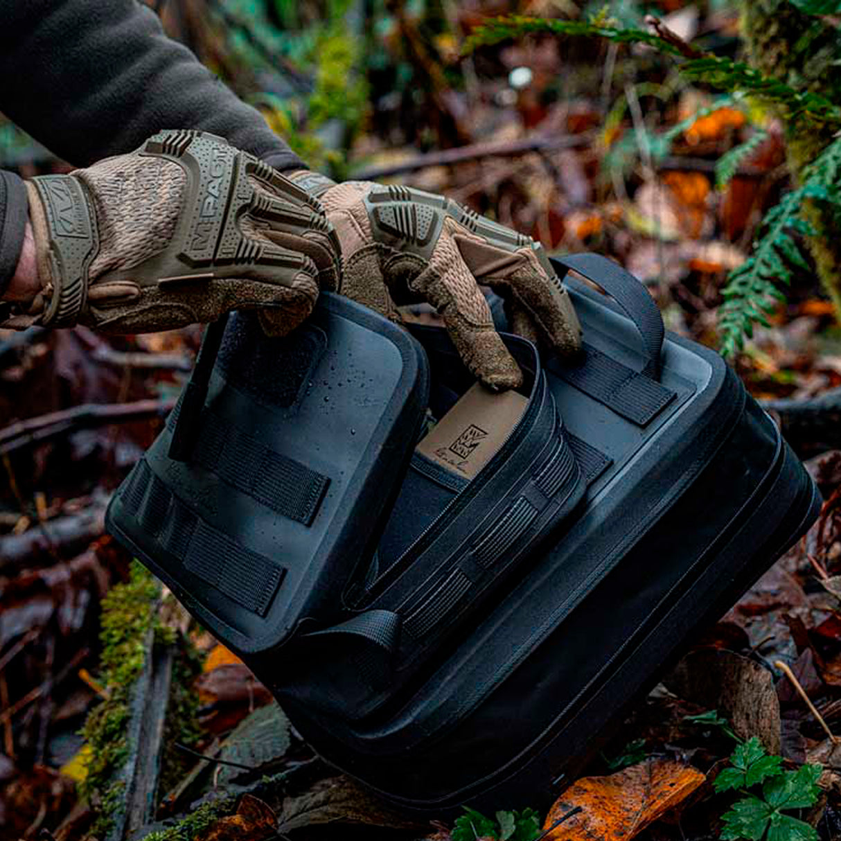 Rite In The Rain - Monsoon Rapid // Medium Utility Bag 7X9 Black W/Velcro fra Rite In The Rain - billede nr. 2 hos GrejFreak.dk