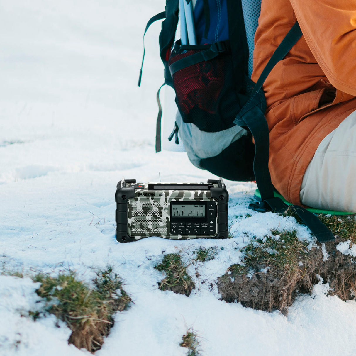 Sangean - MMR-99 DAB+/FM/Bluetooth/AUX - Multi-Powered Digital Nødradio // Arctic Camo fra Sangean - billede nr. 6 hos GrejFreak.dk