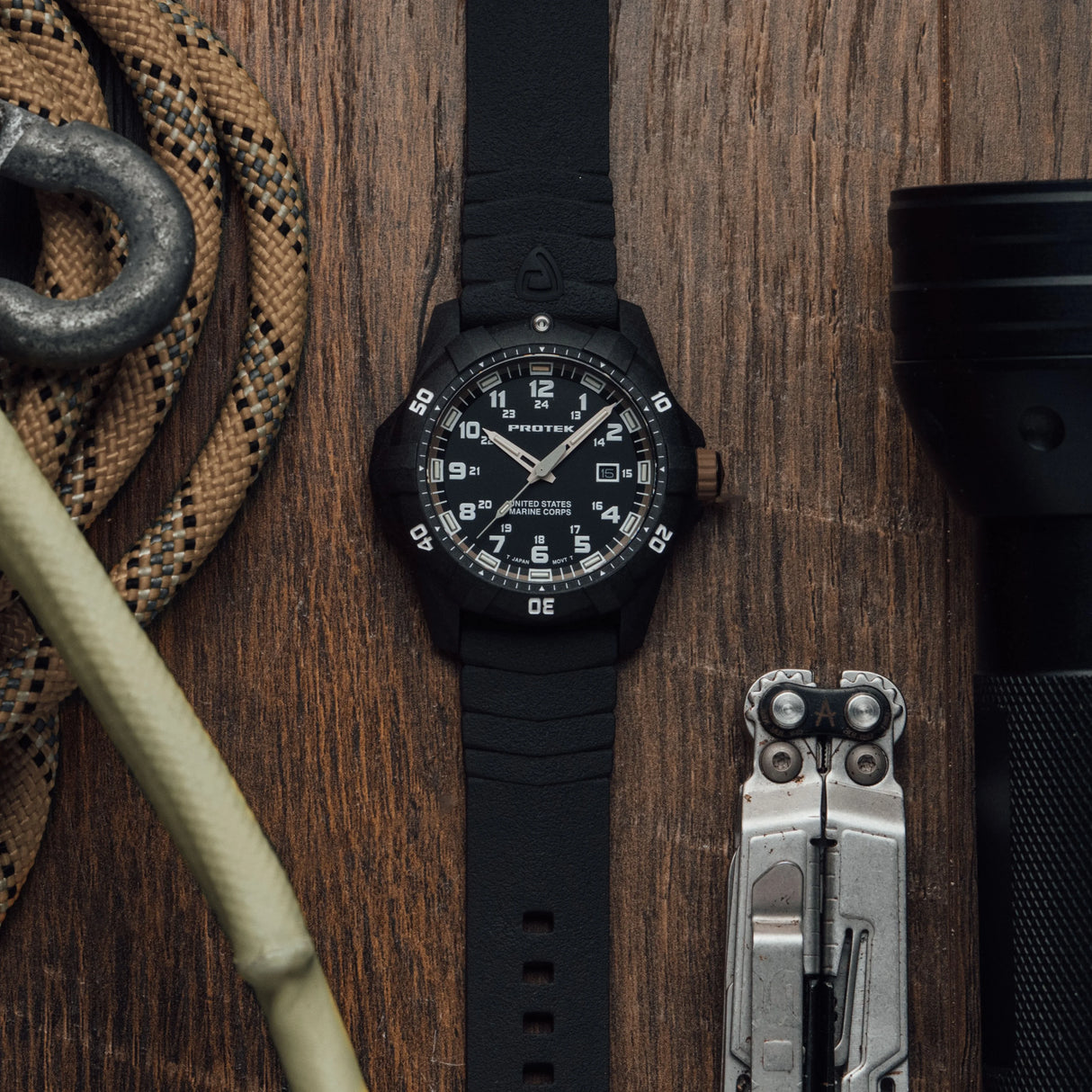ProTek - PT1016 USMC 42 mm Outdoor Ur // Sort & Sand fra ProTek - billede nr. 10 hos GrejFreak.dk