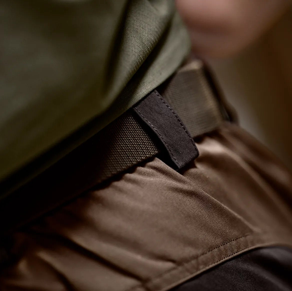 Härkila - Fjell Shorts // Dark earth/Shadow brown fra Härkila - billede nr. 5 hos GrejFreak.dk