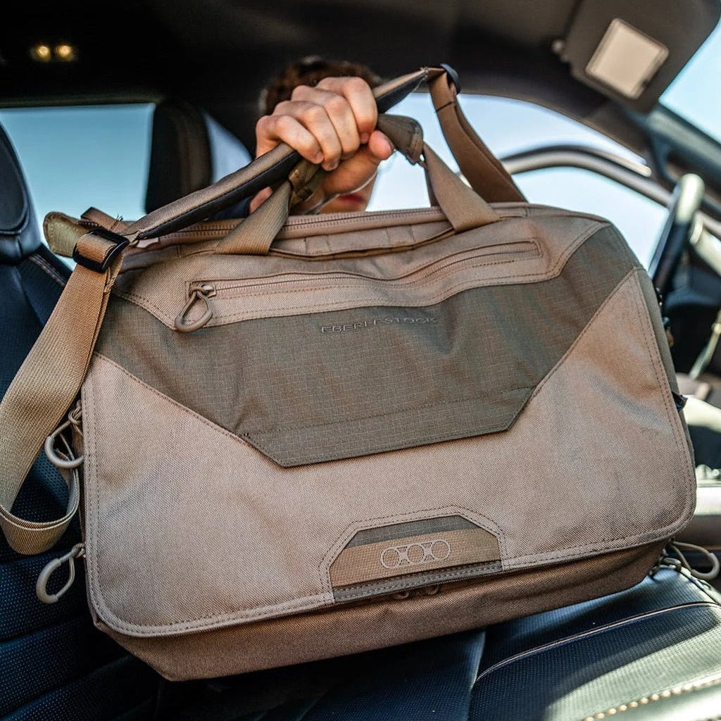 Eberlestock - Executive Brief Skuldertaske 17L // Grå