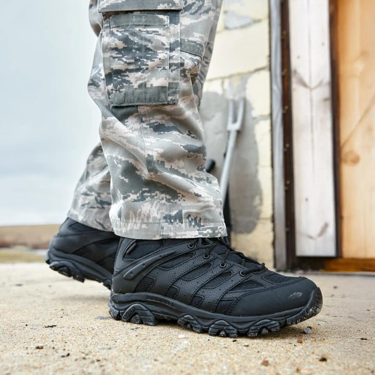 Merrell - Moab 3 Mid Tactical WP Unisex Vandrestøvler // Sort