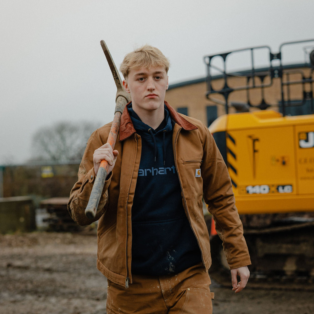 Carhartt - Duck Detroit Jakke // Brun