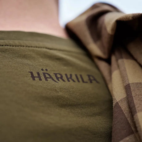Härkila - H-logo S/S T-shirt // Dark olive fra Härkila - billede nr. 6 hos GrejFreak.dk