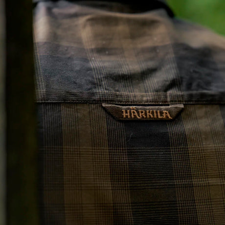 Härkila - Akkan skjorte // Willow green/Shadow brown fra Härkila - billede nr. 8 hos GrejFreak.dk