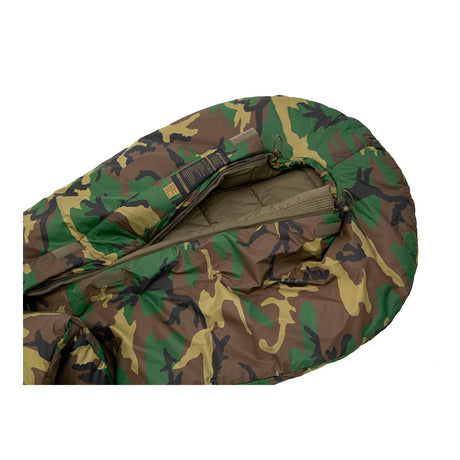 Carinthia - Defence 4 Sovepose Woodland Camo fra Carinthia - billede nr. 2 hos GrejFreak.dk