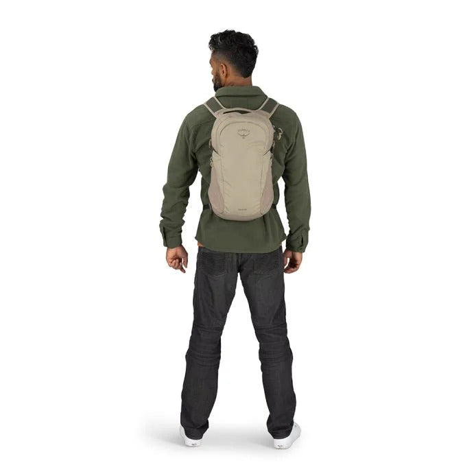 Osprey - Daylite 13L Rygsæk // Tan Concrete fra Osprey - billede nr. 7 hos GrejFreak.dk