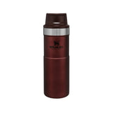 Stanley - Trigger-Action Travel Mug 0,47L // Mørkerød fra Stanley - billede nr. 1 hos GrejFreak.dk