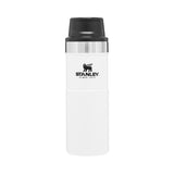 Stanley - Trigger-Action Travel Mug 0,47L // Mørkerød fra Stanley - billede nr. 5 hos GrejFreak.dk