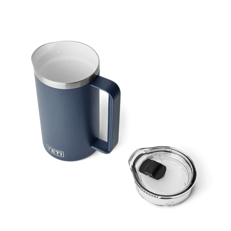 YETI - Rambler Pitcher Kande 1L // Navy fra YETI - billede nr. 4 hos GrejFreak.dk