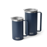 YETI - Rambler Pitcher Kande 1L // Navy fra YETI - billede nr. 7 hos GrejFreak.dk