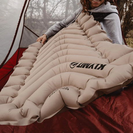 Klymit - Insulated Static V Liggeunderlag // Mørk Sand / Coyote fra Klymit - billede nr. 5 hos GrejFreak.dk