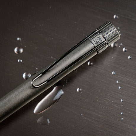 Rite In The Rain - Gunmetal Botl-Action Pen // Gunmetal fra Rite in the Rain - billede nr. 2 hos GrejFreak.dk