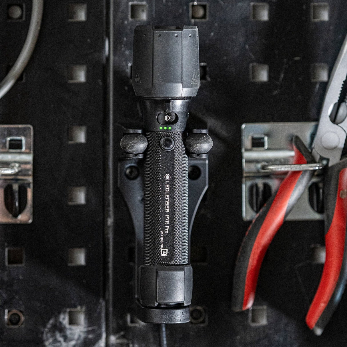 LEDLENSER - P7R Pro Lommelygte 2000 Lumen fra LEDLENSER - billede nr. 8 hos GrejFreak.dk