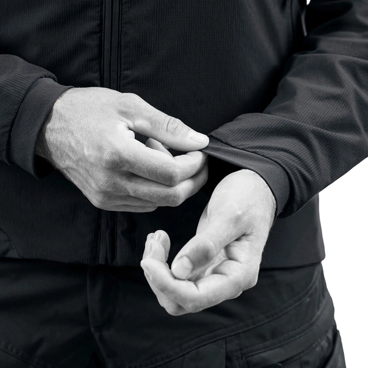 UF PRO - Hunter FZ Gen 3 Tactical Softshell Herrejakke // Sort fra UF PRO - billede nr. 9 hos GrejFreak.dk