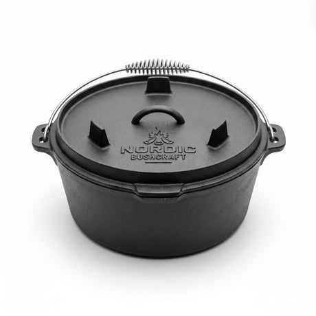 Nordic Bushcraft - 6L Dutch Oven Støbejernsgryde fra Nordic Bushcraft - billede nr. 1 hos GrejFreak.dk