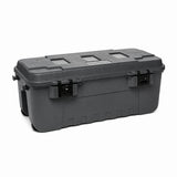 Plano - Sportsman´s Trunk Large // Charcoal fra Plano - billede nr. 1 hos GrejFreak.dk