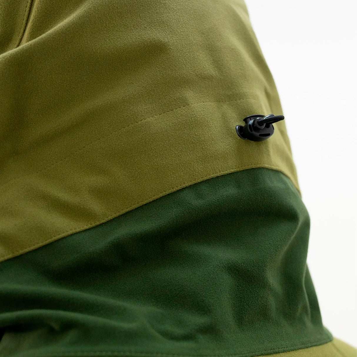 SWAZI - Tahr XP Anorak m. Pit Zips // Tussock Green