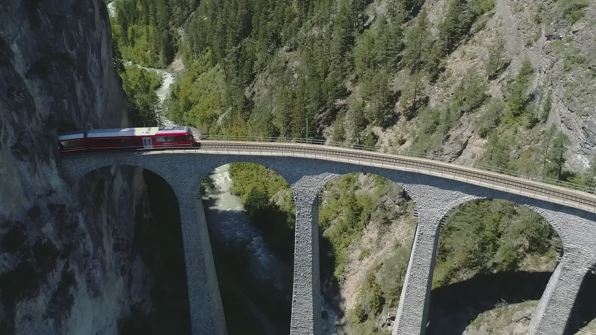 Victorinox brand video til brand page